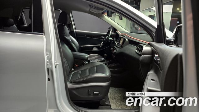 Kia Sorento 2017 — photo 11