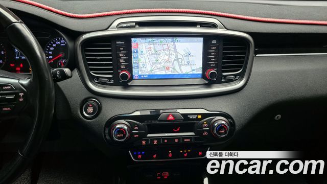 Kia Sorento 2017 — photo 14