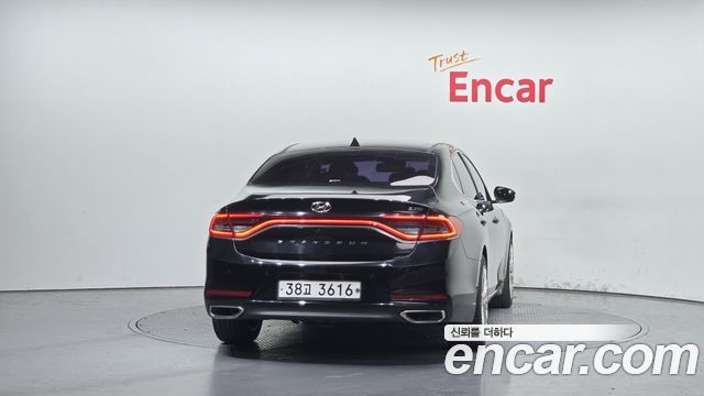 Hyundai Grandeur 2017 — photo 4
