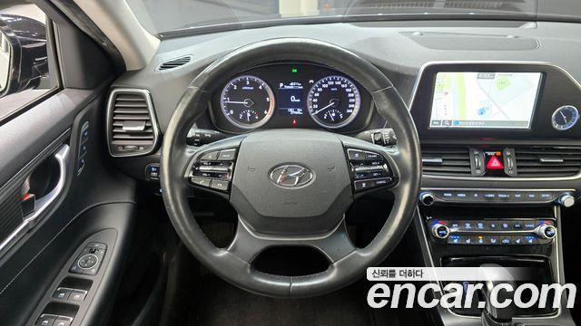 Hyundai Grandeur 2017 — photo 13