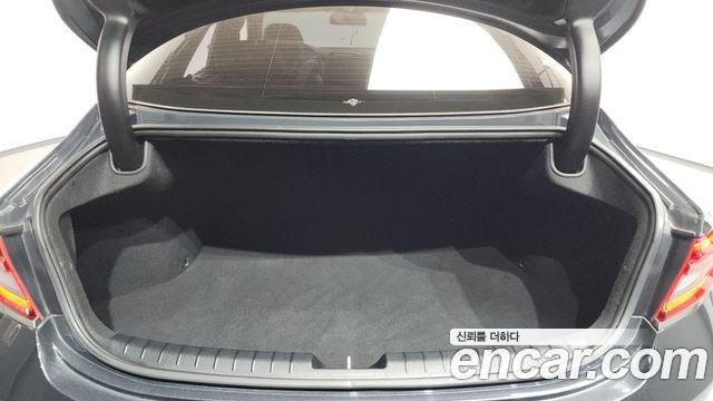 Hyundai Grandeur 2018 — photo 20