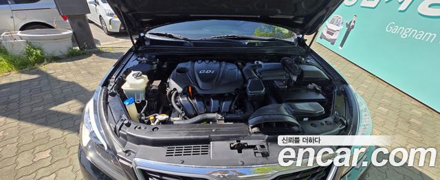 Kia K7 2012 — photo 6