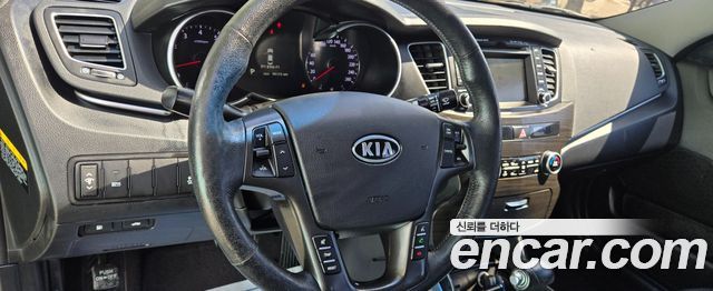 Kia K7 2012 — photo 13