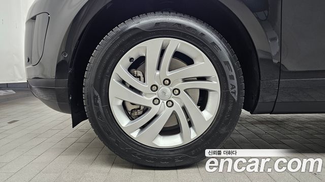Land Rover Range Rover Evoque 2025 — photo 5