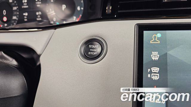 Land Rover Range Rover Evoque 2025 — photo 29