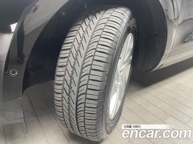 Land Rover Range Rover Evoque 2025 — photo 36