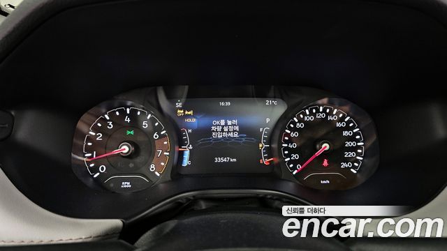 Jeep Compass 2022 — photo 11