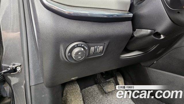 Jeep Compass 2022 — photo 24