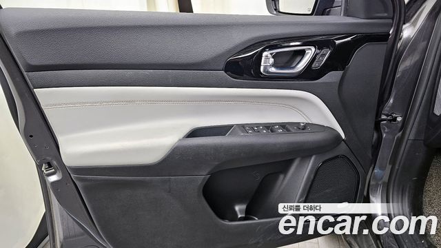 Jeep Compass 2022 — photo 14