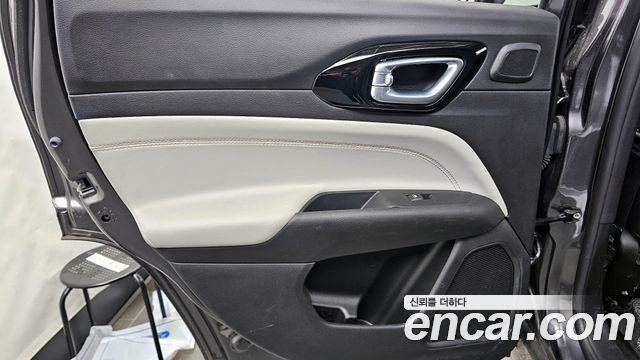 Jeep Compass 2022 — photo 15