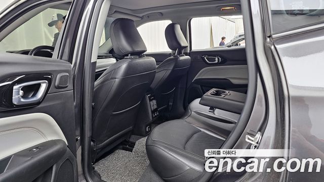 Jeep Compass 2022 — photo 16