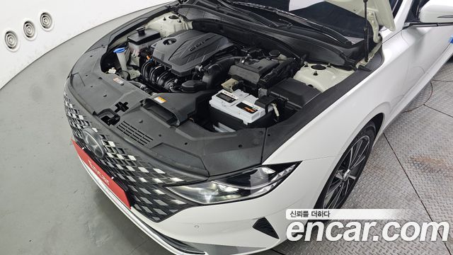 Hyundai Grandeur 2023 — photo 6