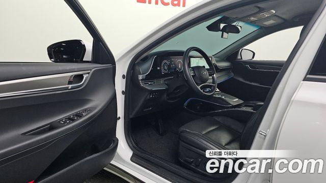 Hyundai Grandeur 2023 — photo 10