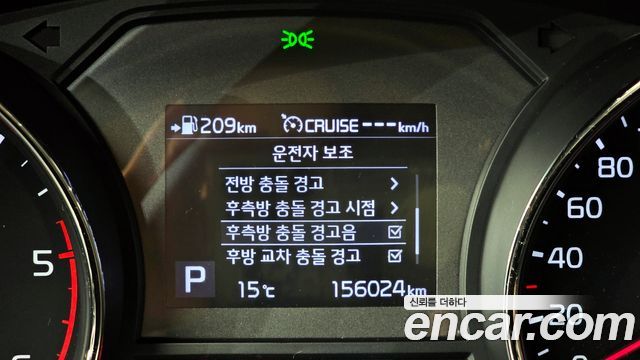 Kia Canival 2019 — photo 21