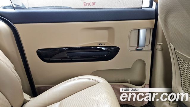 Kia Canival 2019 — photo 15