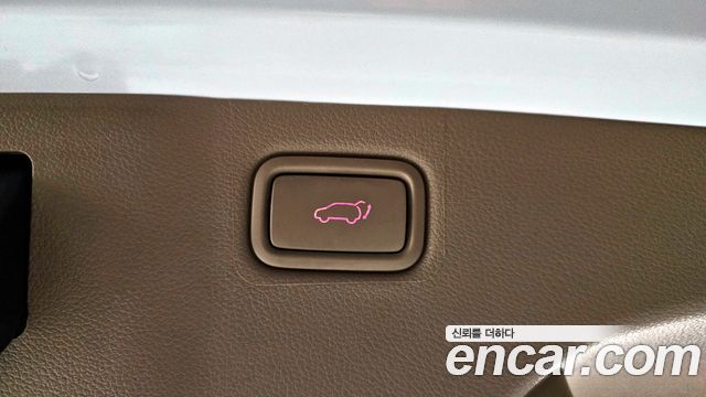 Kia Canival 2019 — photo 30