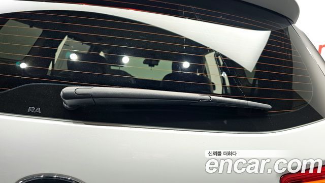 Kia Canival 2019 — photo 38