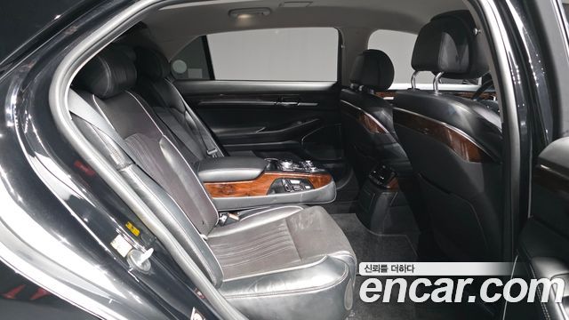 Genesis EQ900 2016 — photo 12
