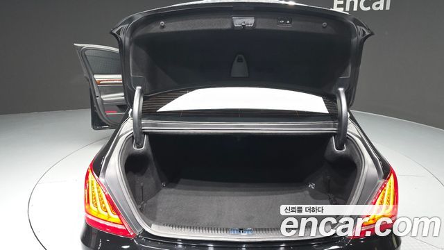 Genesis EQ900 2016 — photo 20