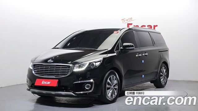 Kia Canival 2018 — photo 1
