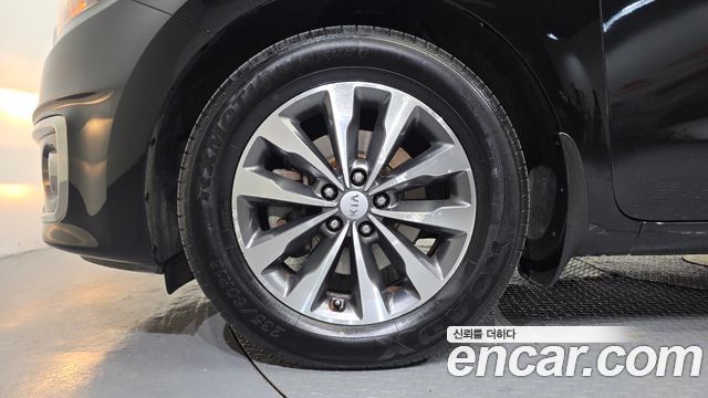 Kia Canival 2018 — photo 5