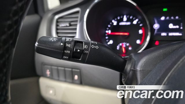 Kia Canival 2018 — photo 21