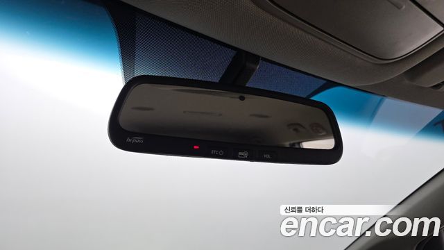 Kia Canival 2018 — photo 24