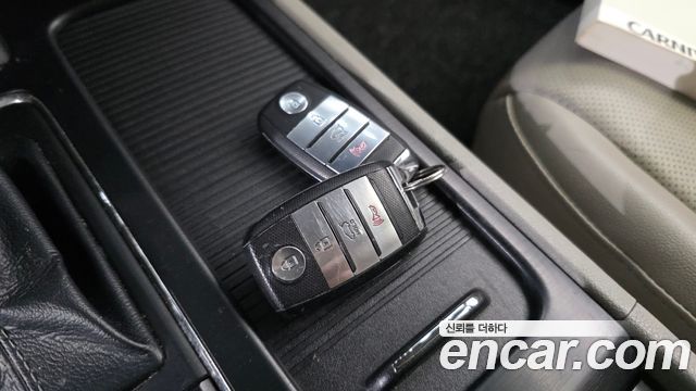 Kia Canival 2018 — photo 30