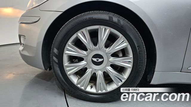 Hyundai Genesis 2010 — photo 5