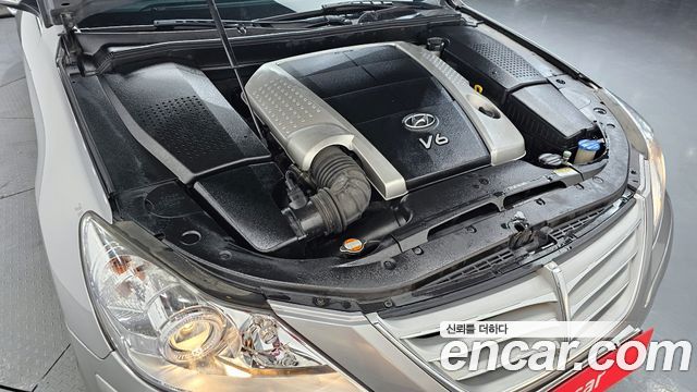 Hyundai Genesis 2010 — photo 6