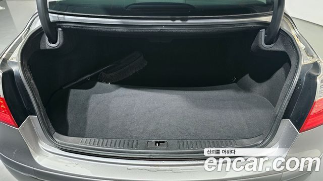 Hyundai Genesis 2010 — photo 20