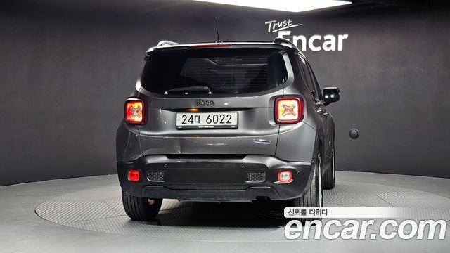 Jeep Renegade 2017 — photo 4