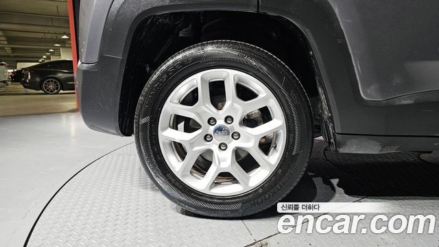 Jeep Renegade 2017 — photo 5