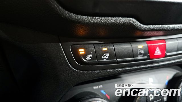 Jeep Renegade 2017 — photo 17