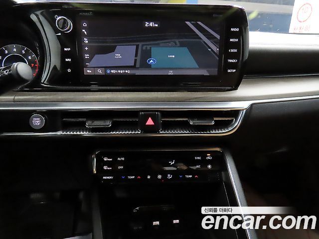 Kia K5 2020 — photo 9