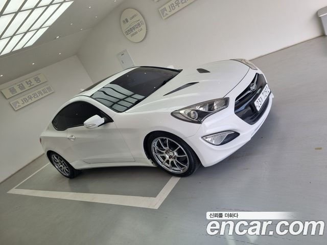 Hyundai Genesis 2014 — photo 3