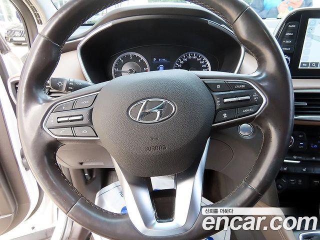 Hyundai Santafe 2020 — photo 8
