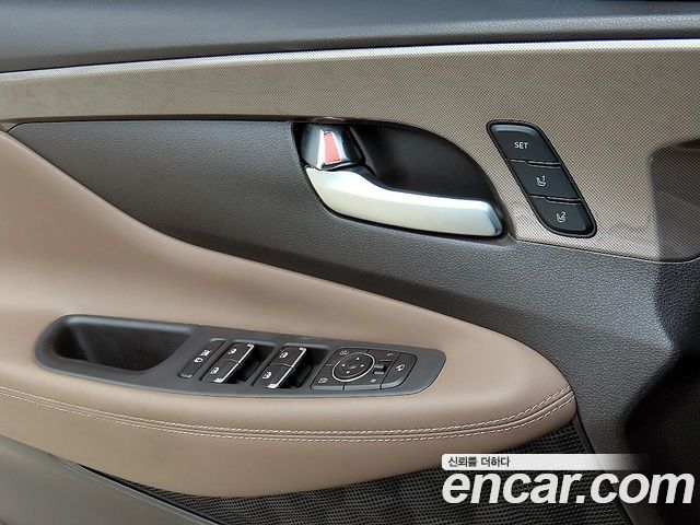 Hyundai Santafe 2020 — photo 11
