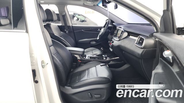 Kia Sorento 2015 — photo 17