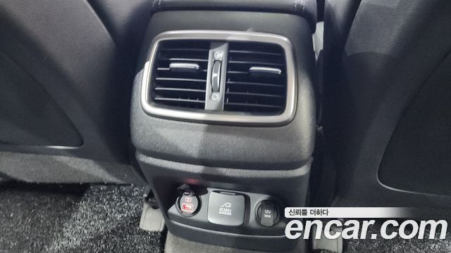 Kia Sorento 2015 — photo 33