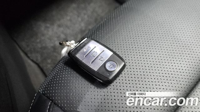 Kia Sorento 2015 — photo 35