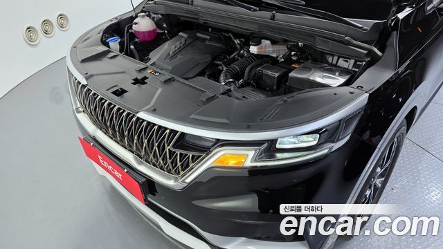 Kia Canival 2023 — photo 6