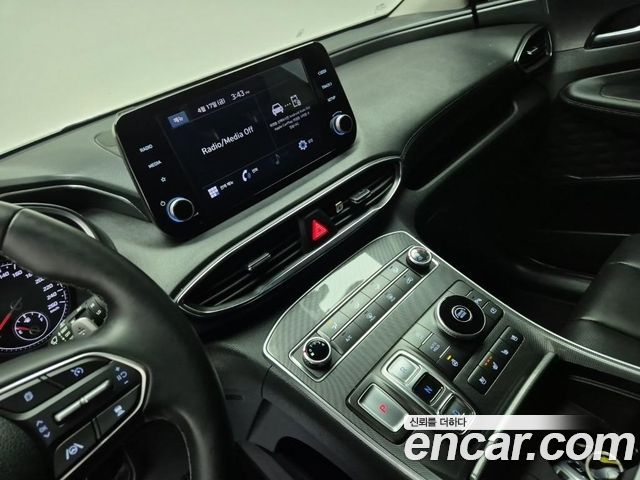 Hyundai Santafe 2021 — photo 9