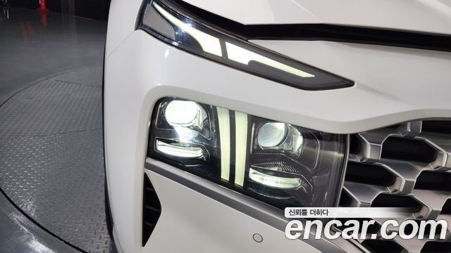 Hyundai Santafe 2021 — photo 8