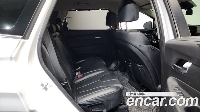 Hyundai Santafe 2021 — photo 16