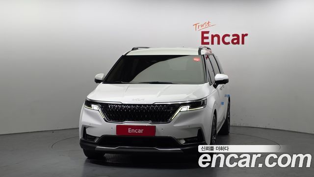 Kia Canival 2022 — photo 3