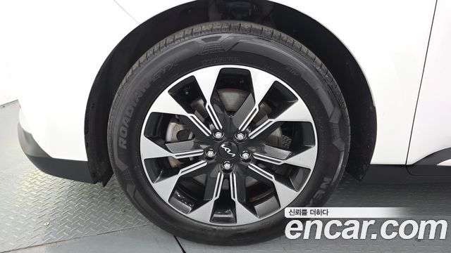 Kia Canival 2022 — photo 5