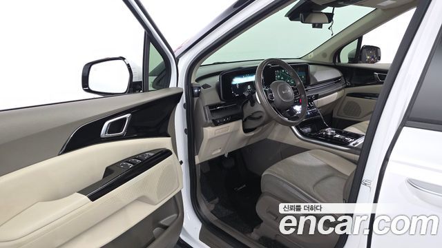Kia Canival 2022 — photo 13