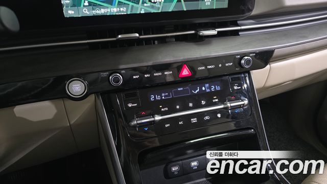 Kia Canival 2022 — photo 23