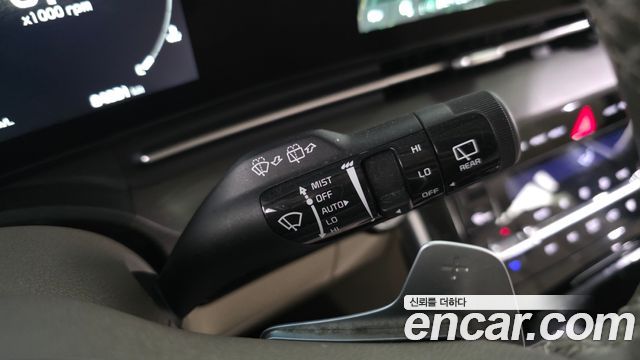Kia Canival 2022 — photo 30